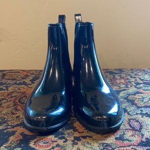 Black Michael Kors rubber ankle boot size 10.